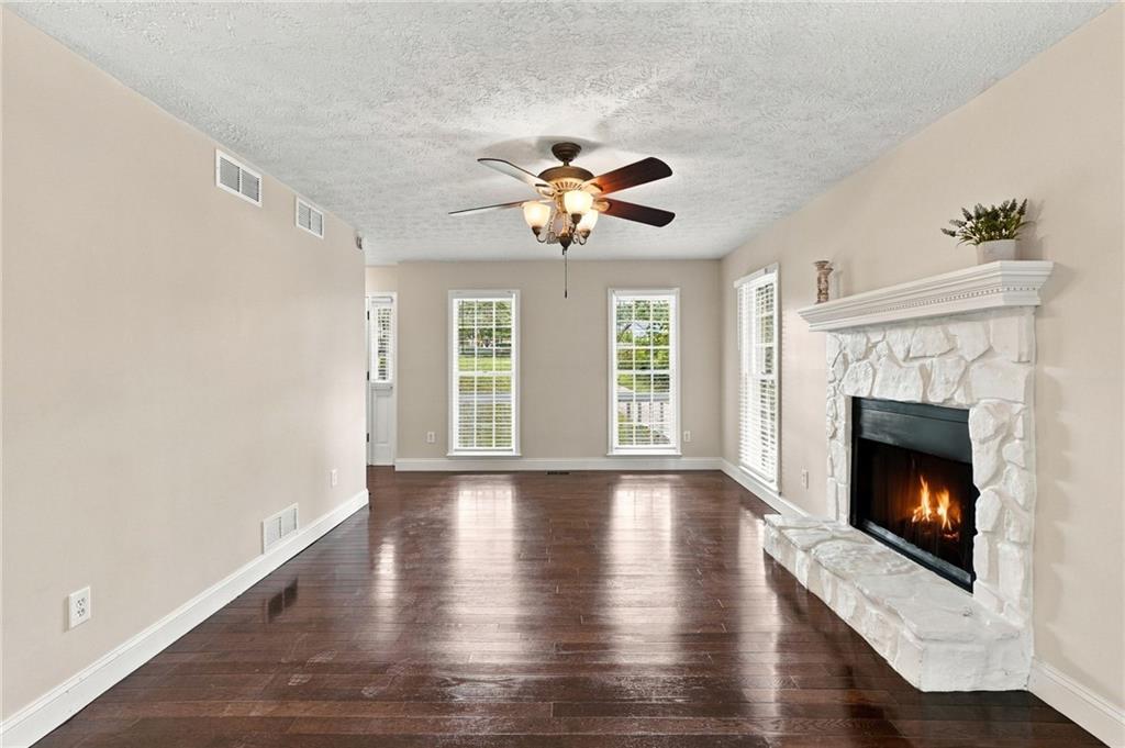 41 Red Oak Circle Property Photo 10