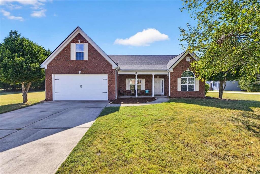 24 Feldspar Drive Property Photo 2