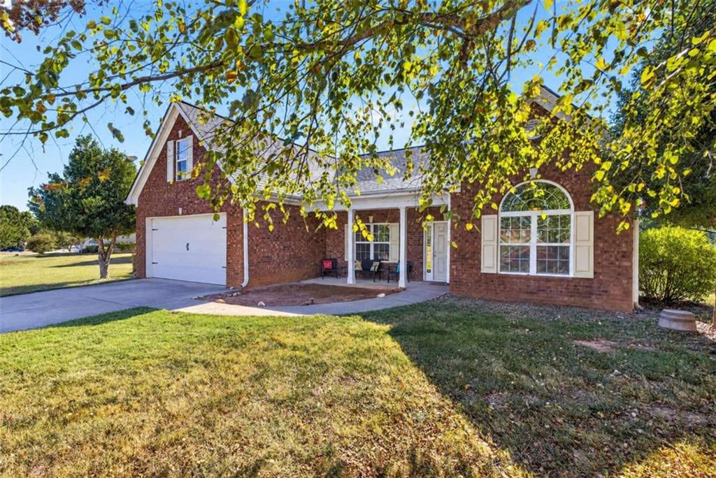 24 Feldspar Drive Property Photo 6