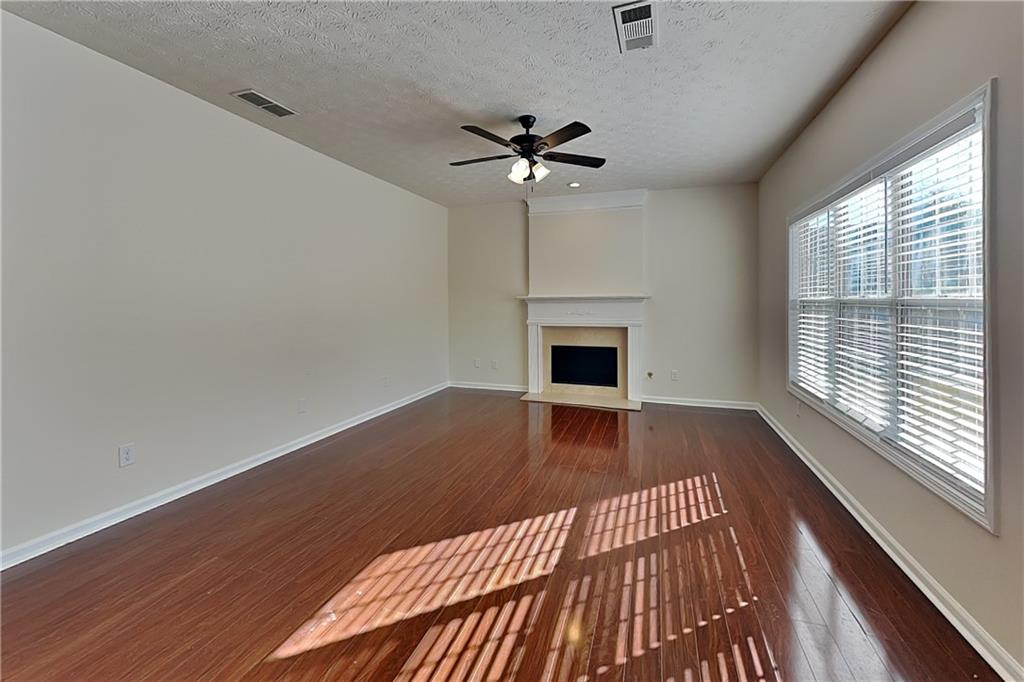 2950 Belshire Trail Property Photo 3