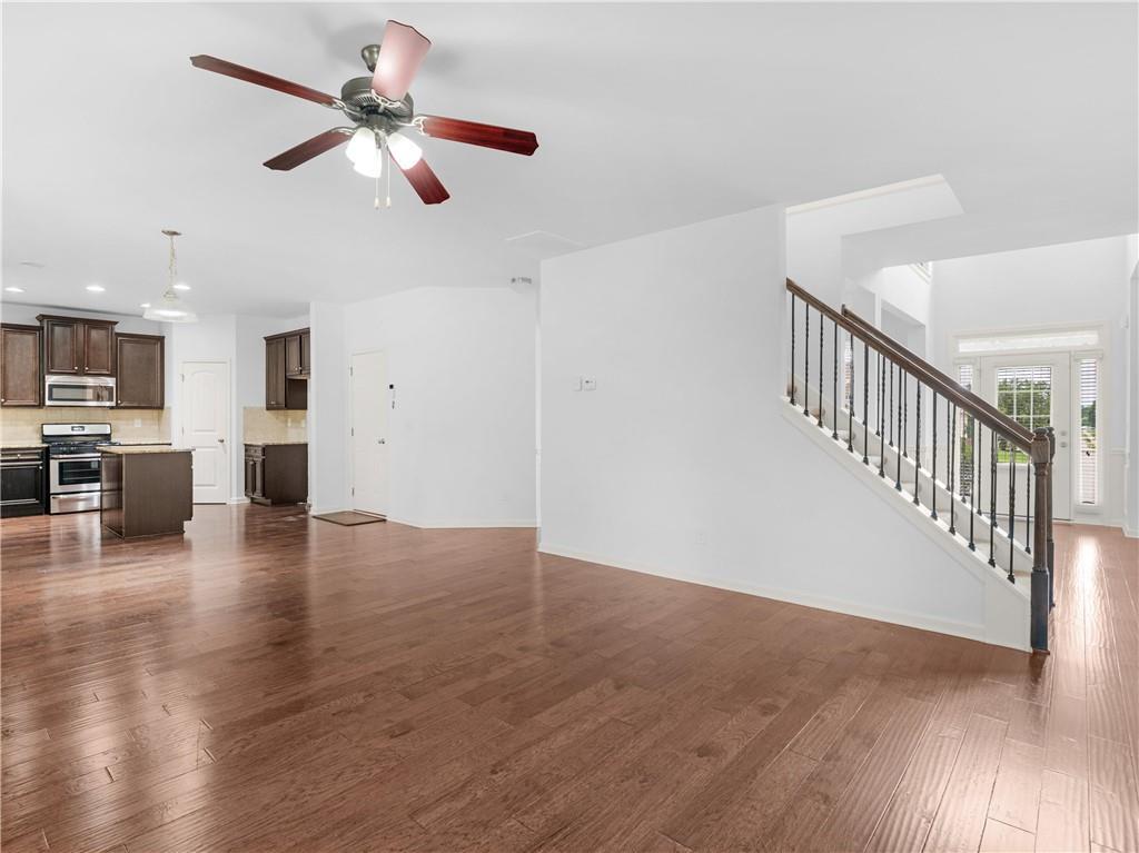 357 Astoria Way Property Photo 24