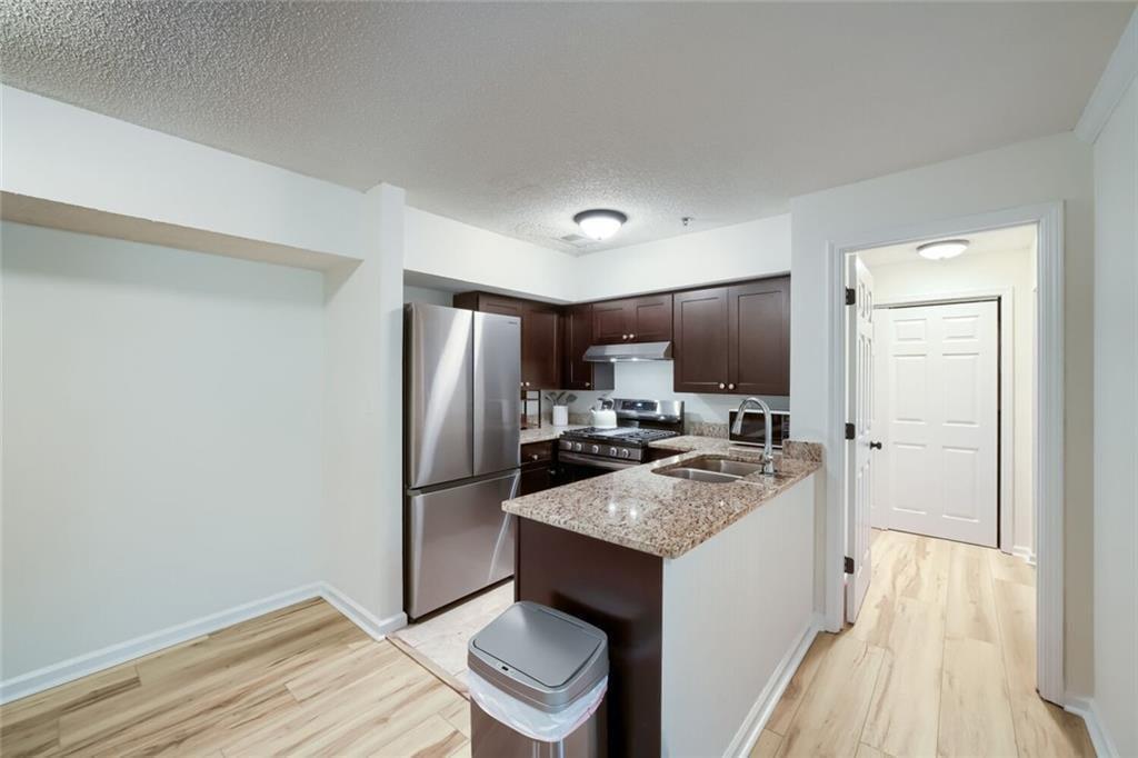 217 Cobblestone Trail Property Photo 10