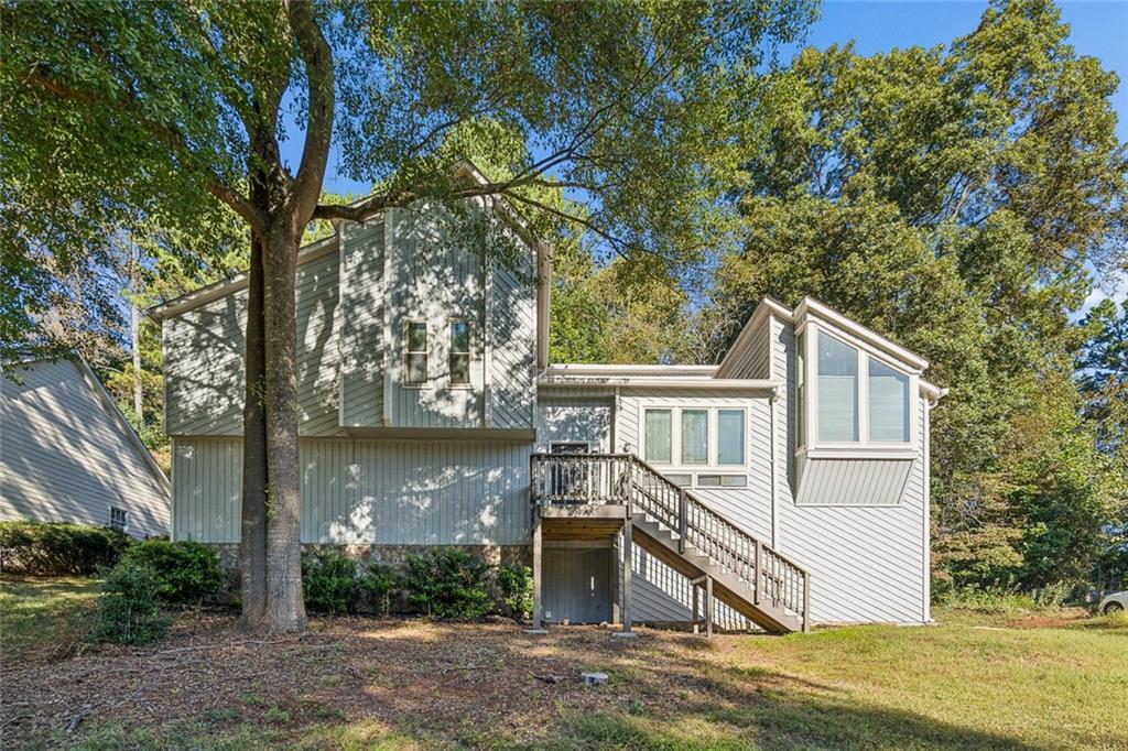 587 Farmbrook Trail Ne Property Photo 1
