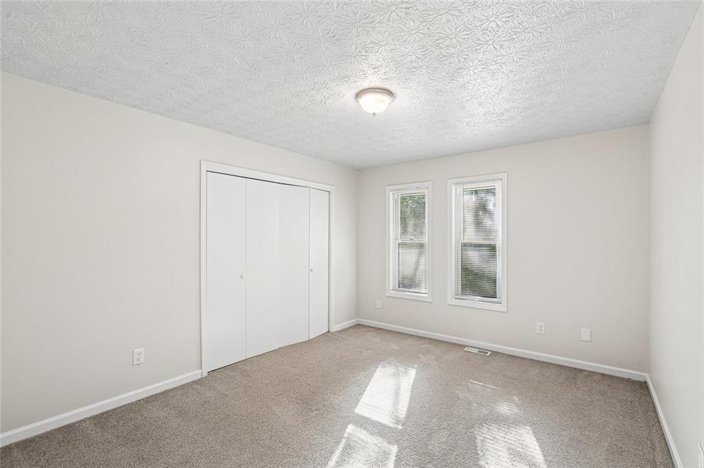 587 Farmbrook Trail Ne Property Photo 16