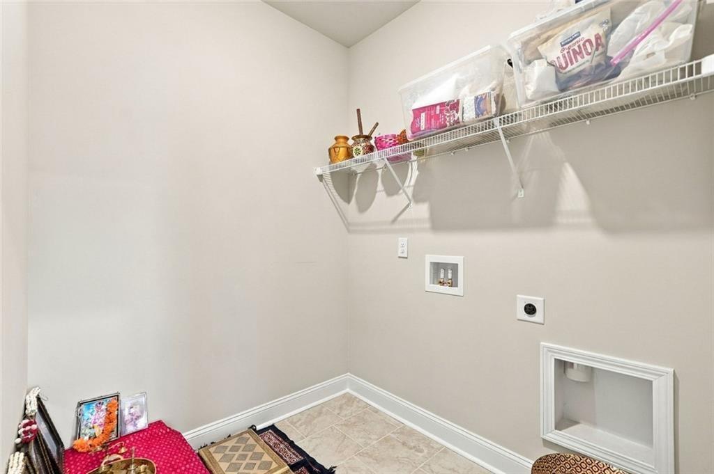 8965 Tanner Crescent Property Photo 54