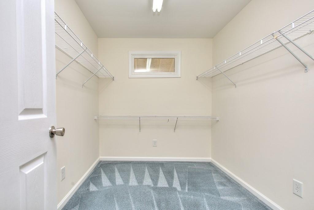 535 Spindlewick Drive Property Photo 24