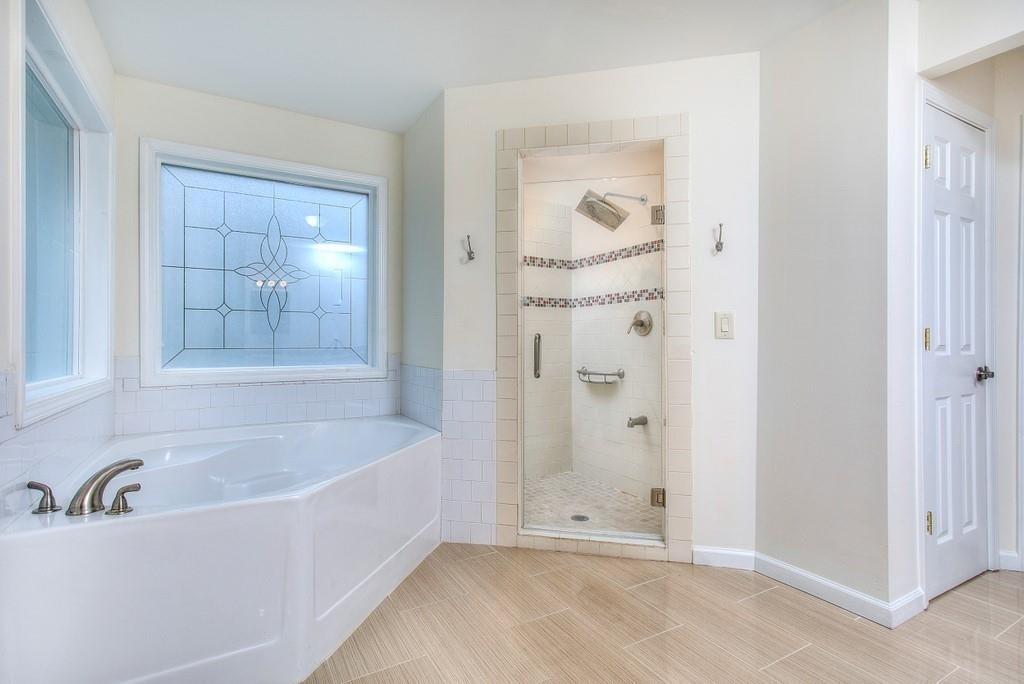 535 Spindlewick Drive Property Photo 34
