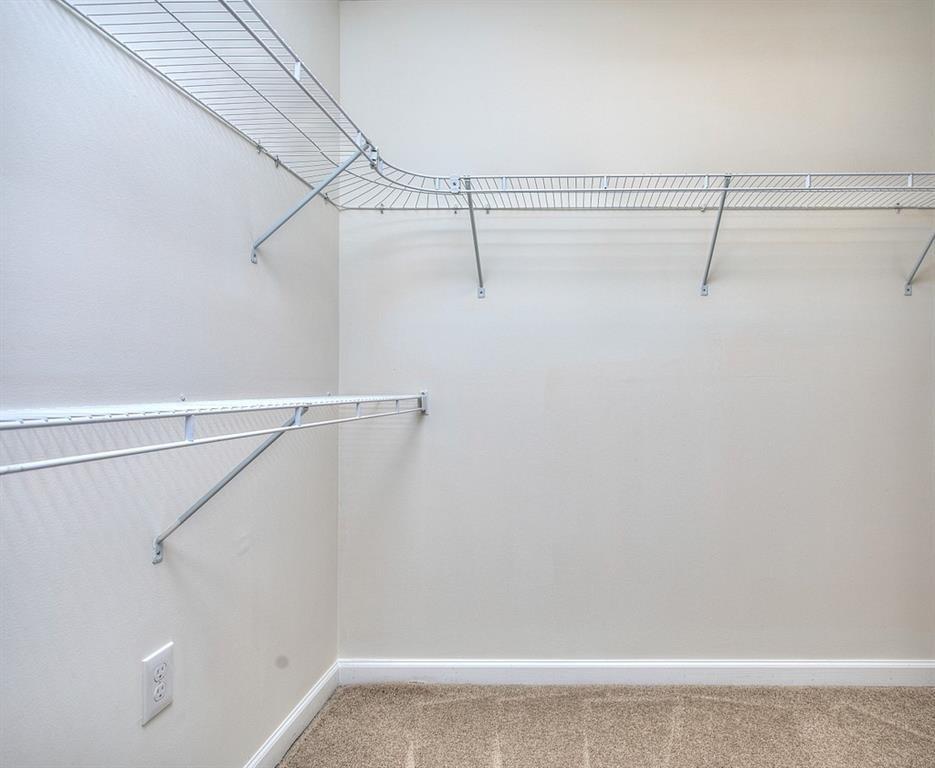 535 Spindlewick Drive Property Photo 37