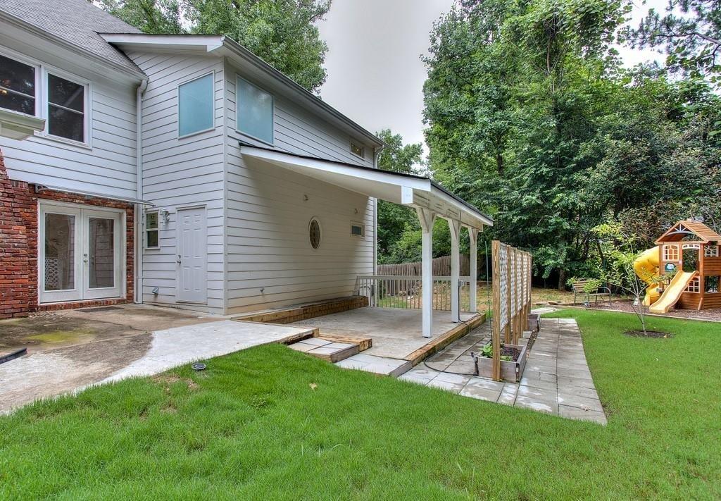 535 Spindlewick Drive Property Photo 45