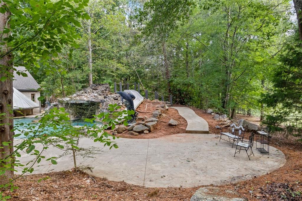 536 St Ives Walk Property Photo 16