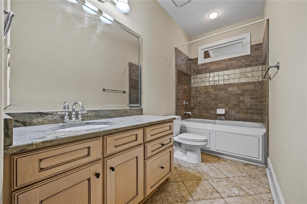 536 St Ives Walk Property Photo 59