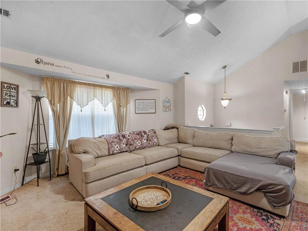 100 Sable Circle Property Photo 7