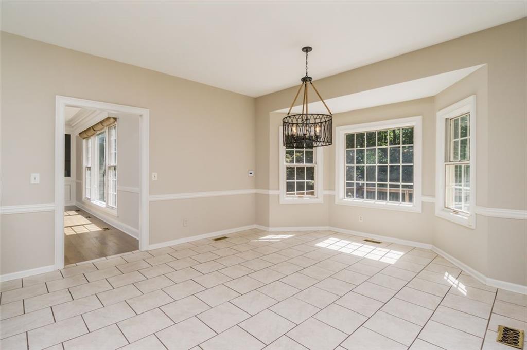 565 River Chase Point Property Photo 7