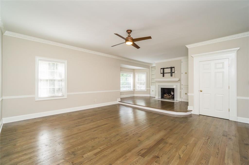565 River Chase Point Property Photo 11