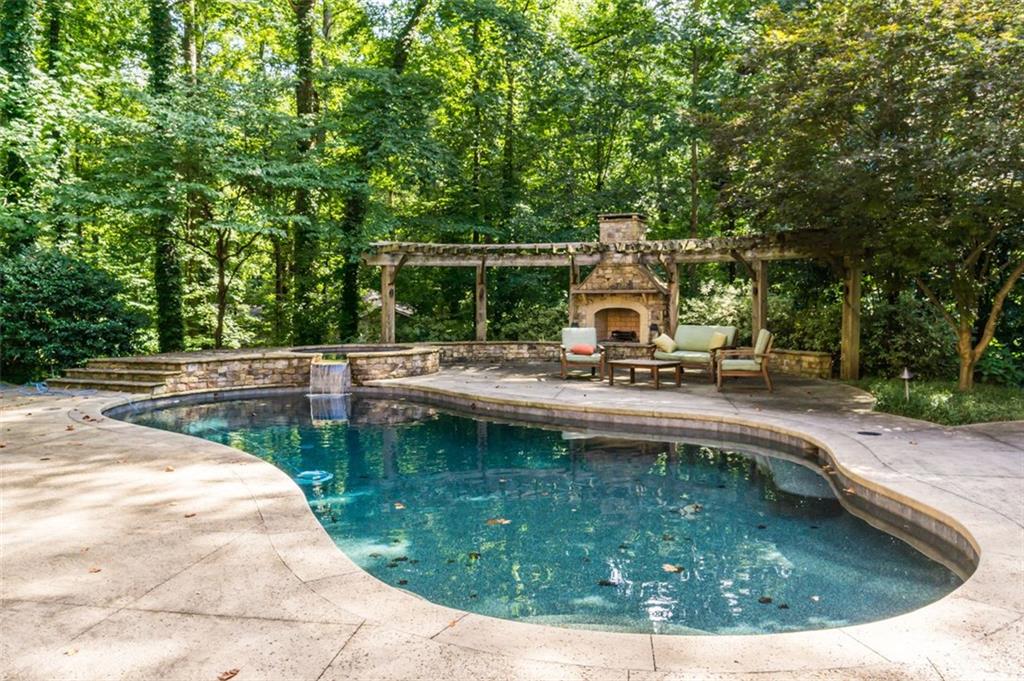 565 River Chase Point Property Photo 23