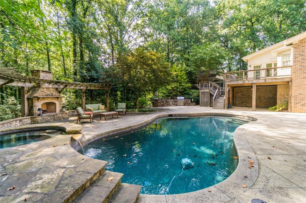 565 River Chase Point Property Photo 24