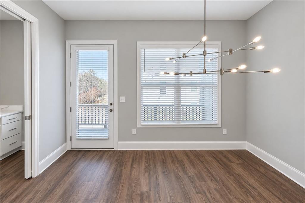 1375 Walking Way Property Photo 21