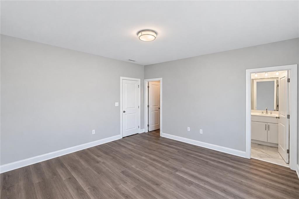 1375 Walking Way Property Photo 29