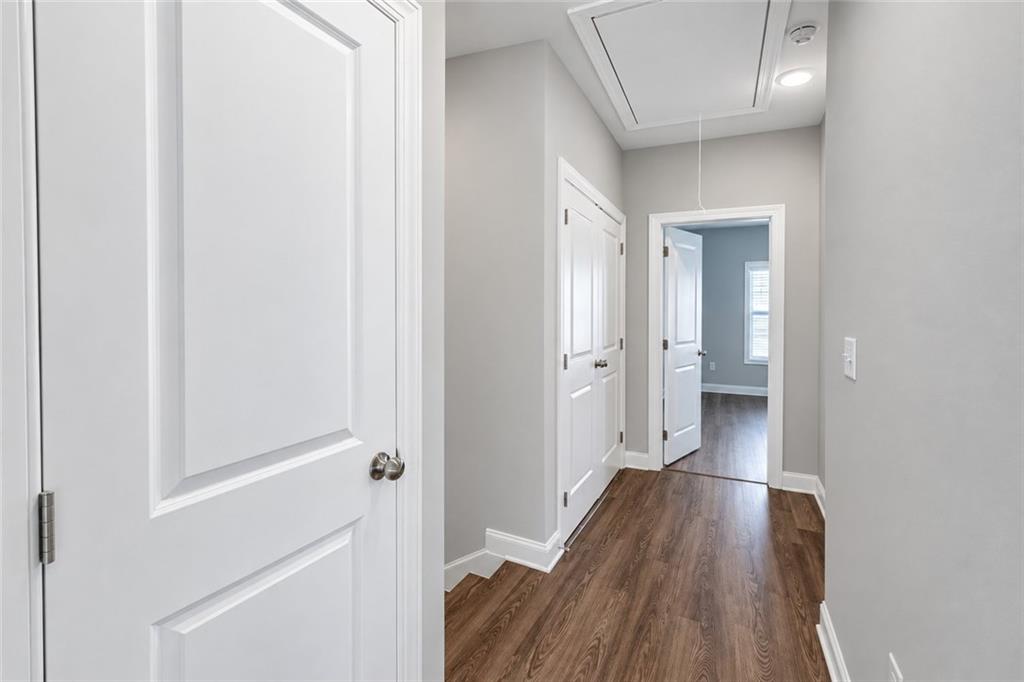 1375 Walking Way Property Photo 30