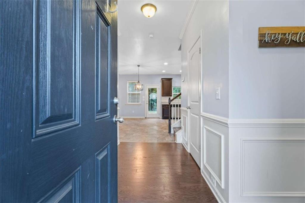 49 Windsor Way Property Photo 3