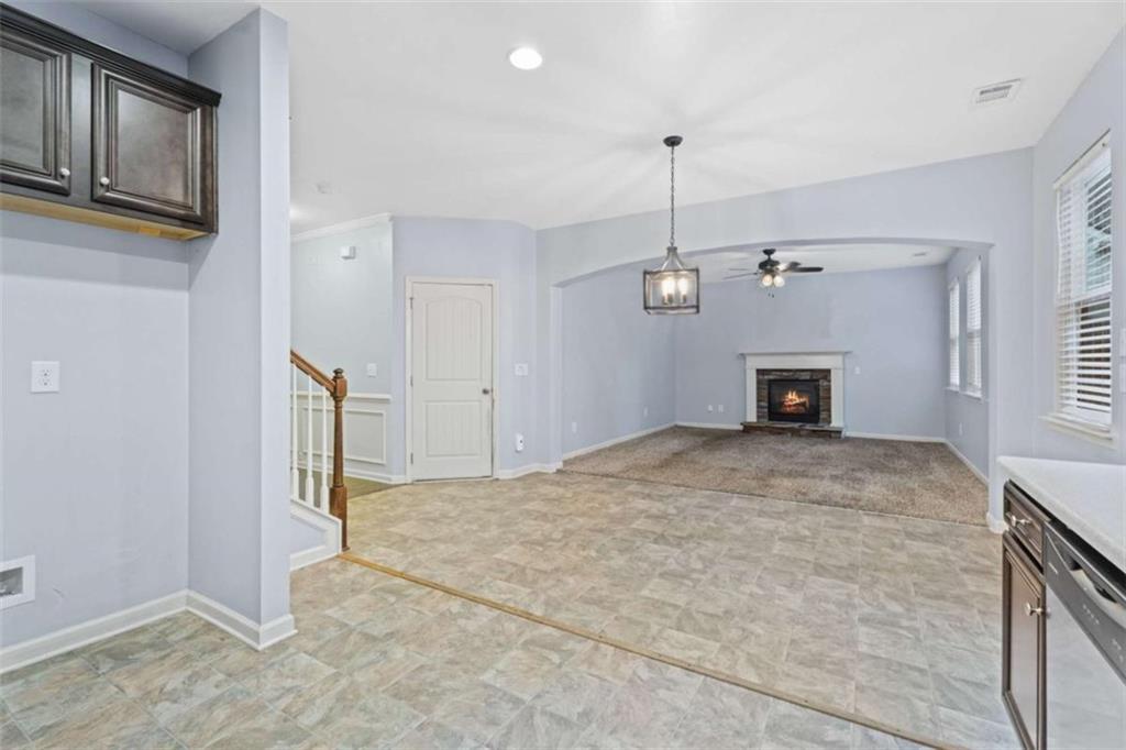 49 Windsor Way Property Photo 10