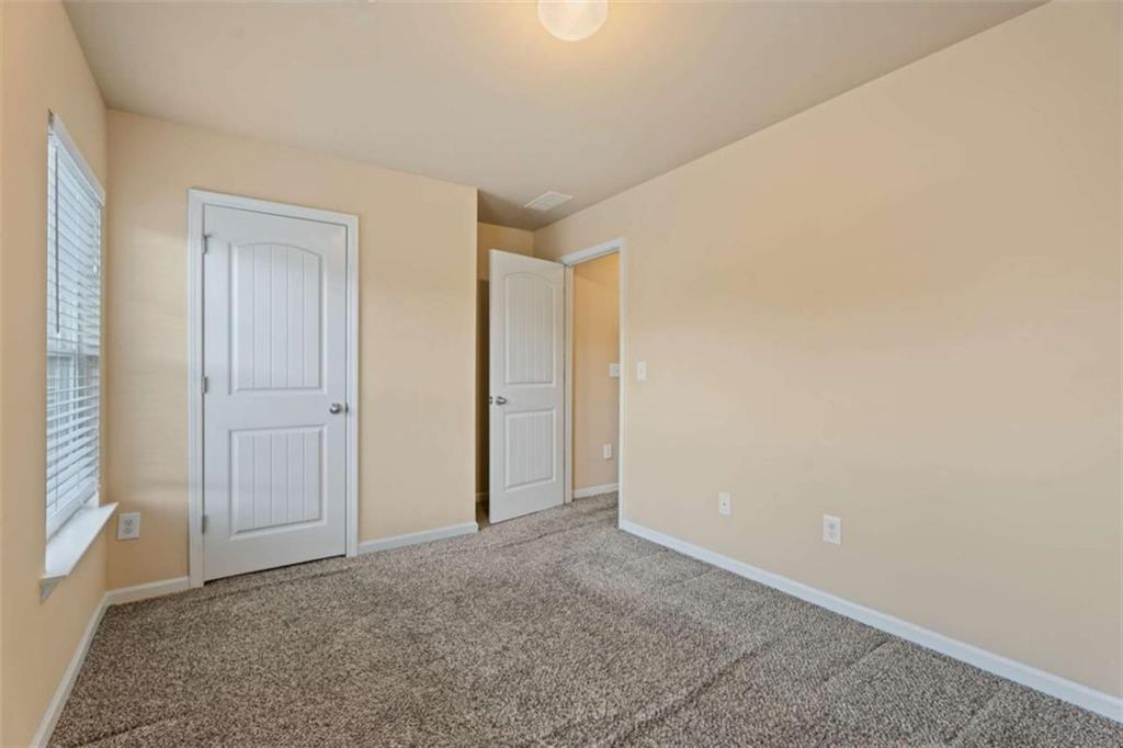49 Windsor Way Property Photo 21