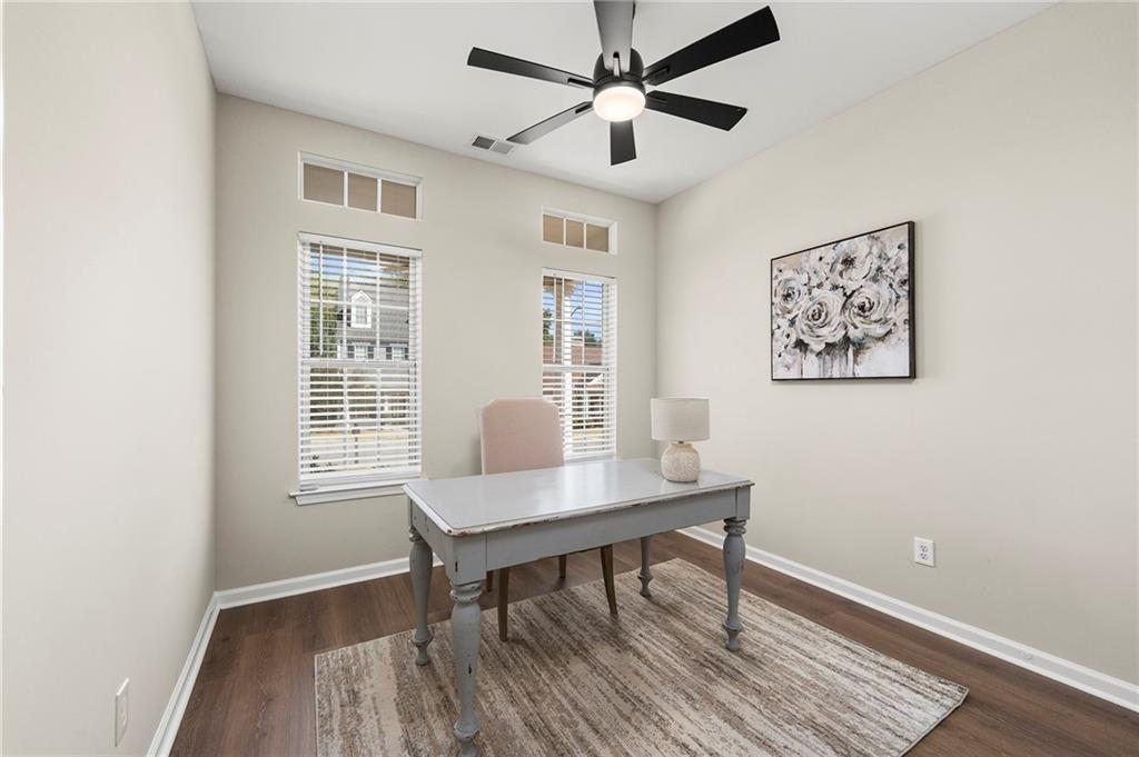 312 Pinehurst Way Property Photo 24