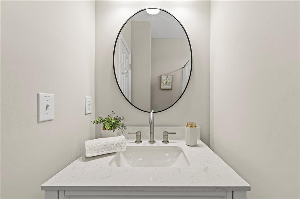 312 Pinehurst Way Property Photo 25