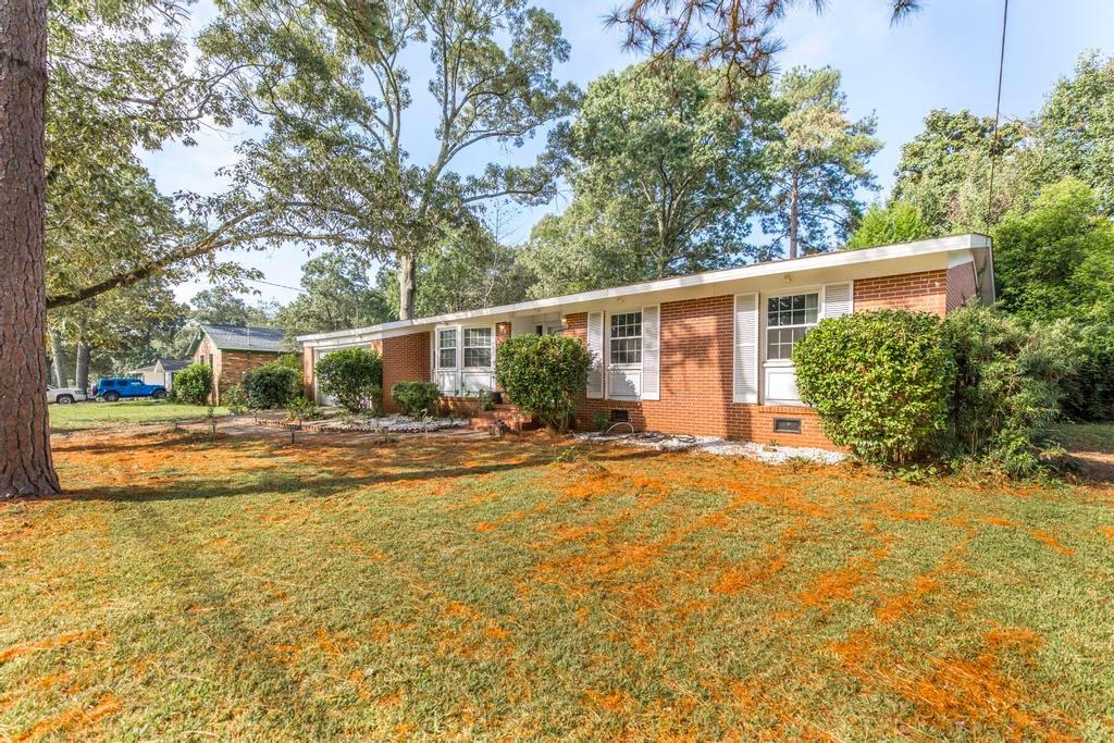 331 Clairmont Drive Property Photo 5