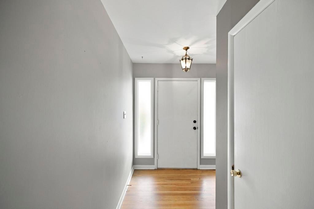 331 Clairmont Drive Property Photo 7