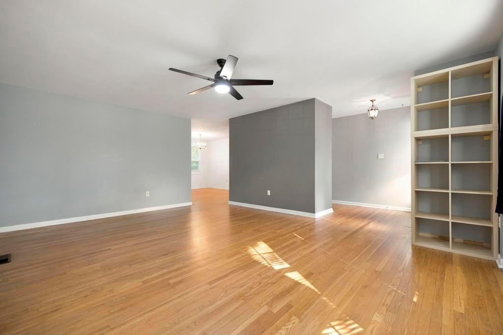 331 Clairmont Drive Property Photo 10