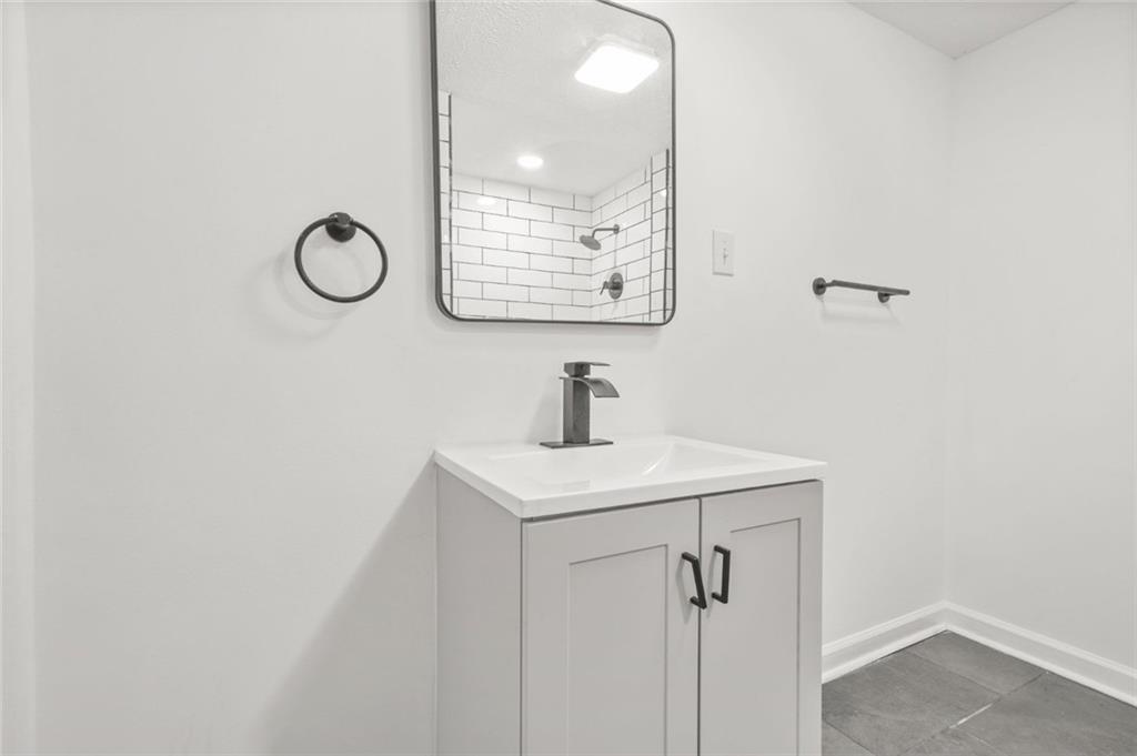 110 Glen Eagle Way Property Photo 16