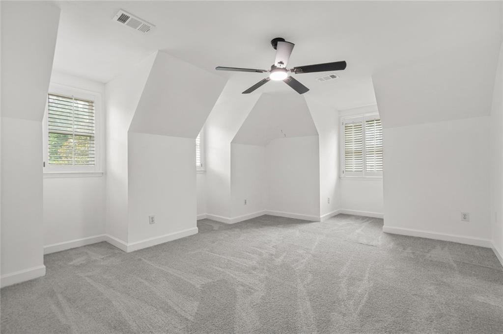 110 Glen Eagle Way Property Photo 18