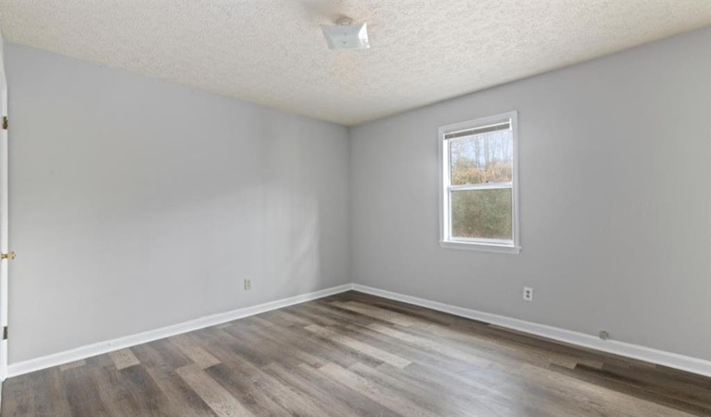 271 E Wright Street Property Photo 7