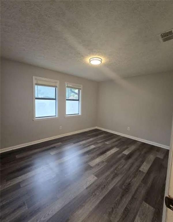 271 E Wright Street Property Photo 8