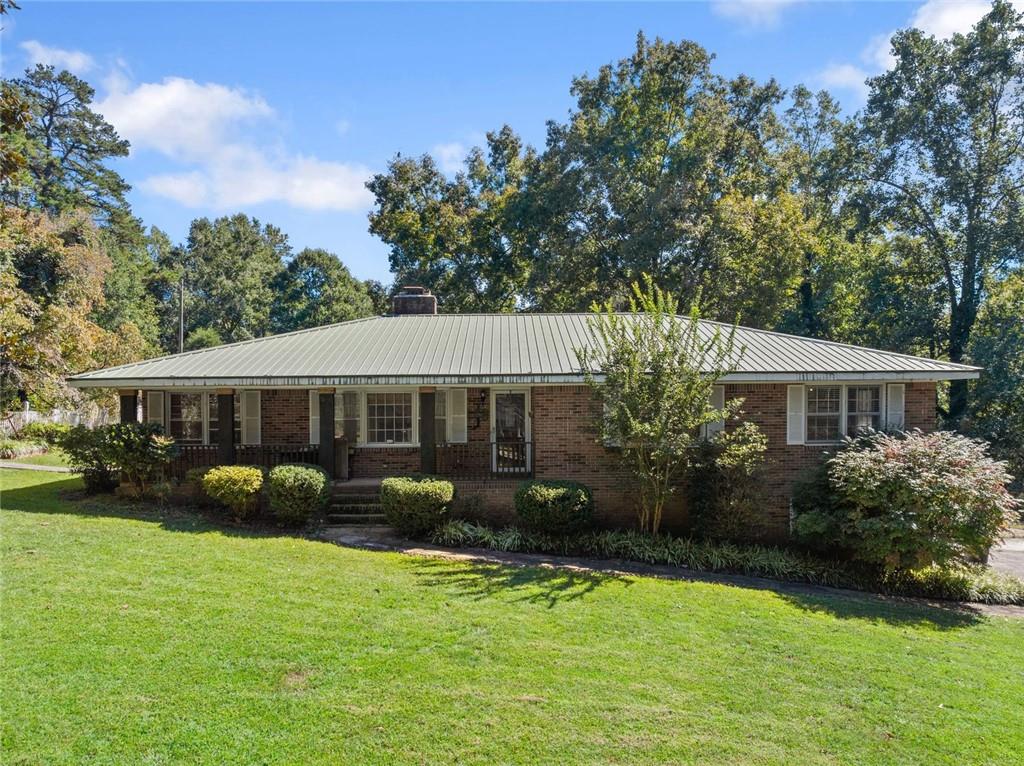 612 Habersham Mills Road Property Photo 1