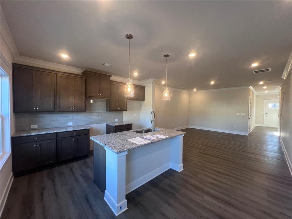 7847460 Property Photo 10
