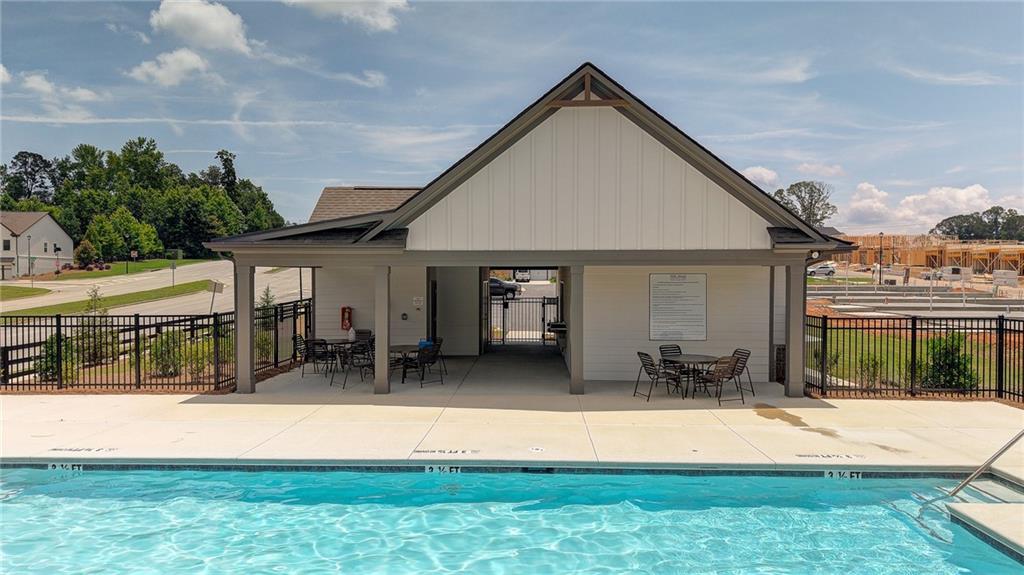 7847460 Property Photo 28
