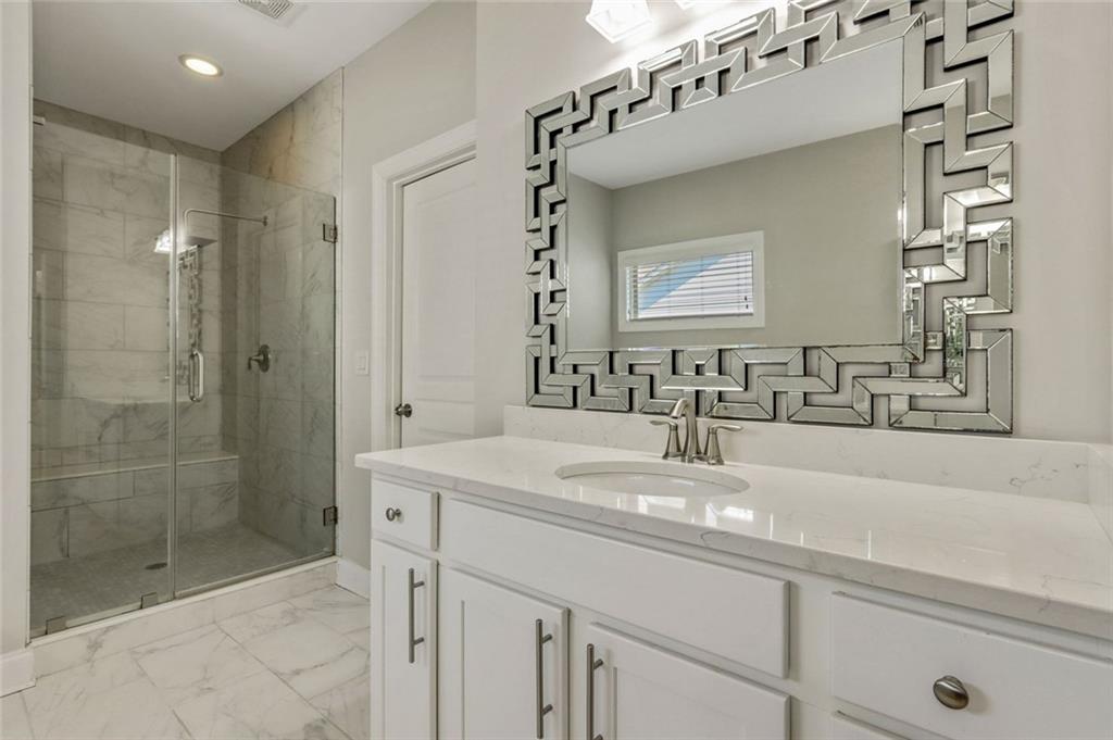 516 Flyingbolt Run Property Photo 21