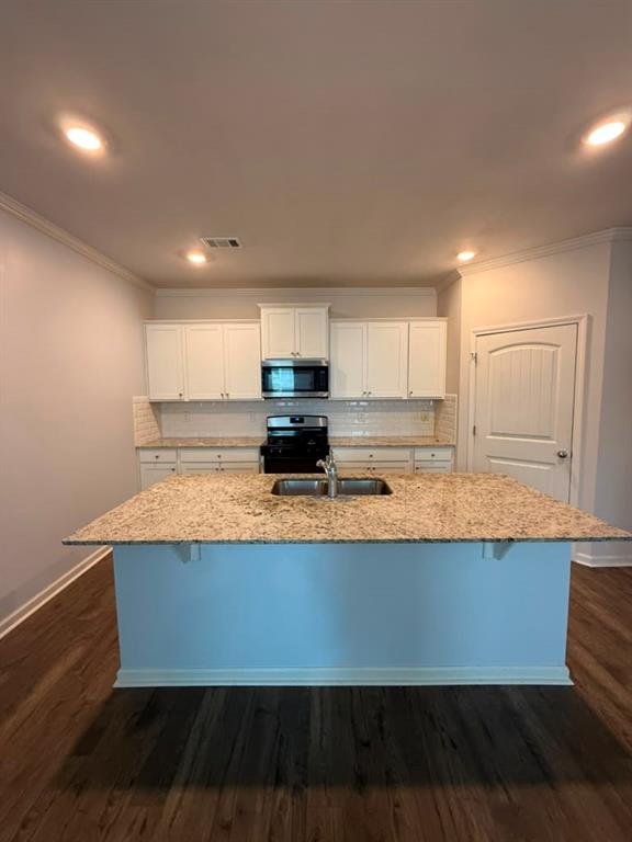 7481 Hawk Tail Way Property Photo 2