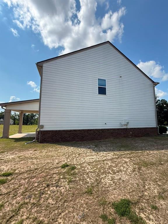1104 Laflor Way Property Photo 4