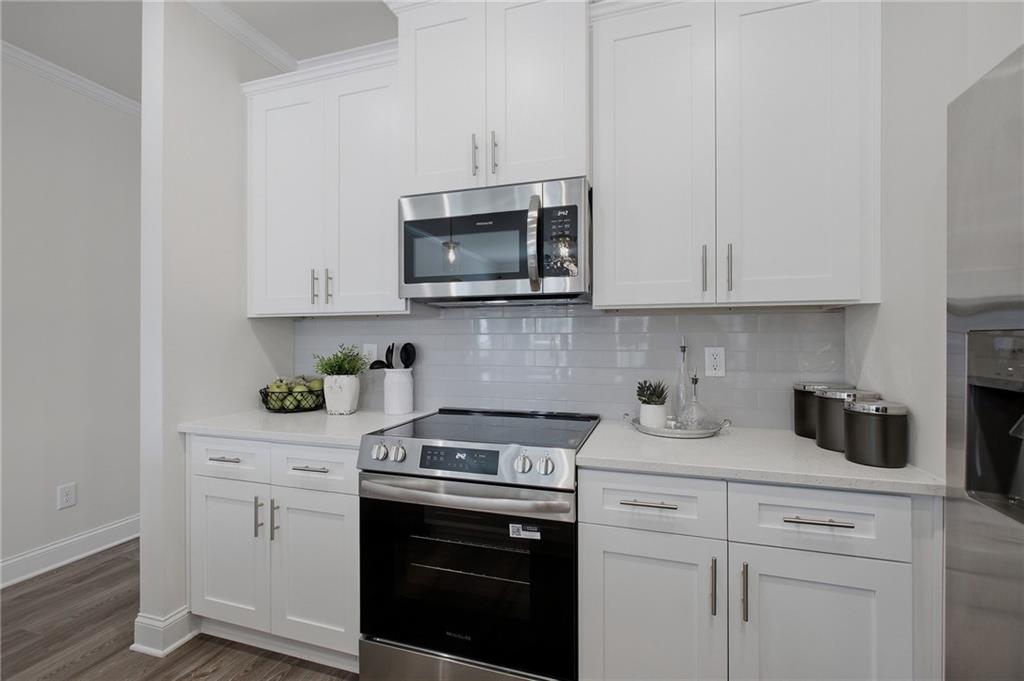 17 Benscot Drive Property Photo 12