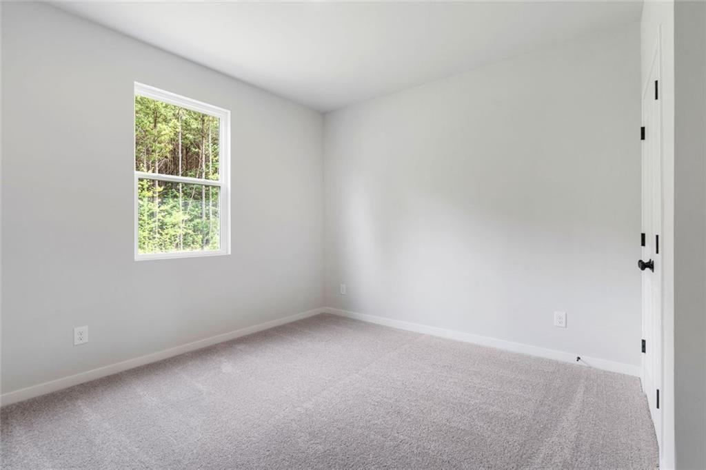 416 Amberleaf Cove Property Photo 13