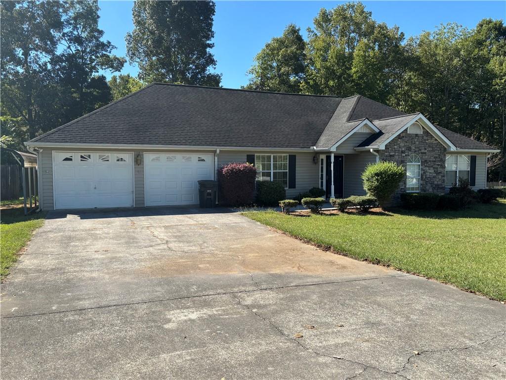 331 Wildwood Circle Se Property Photo 1