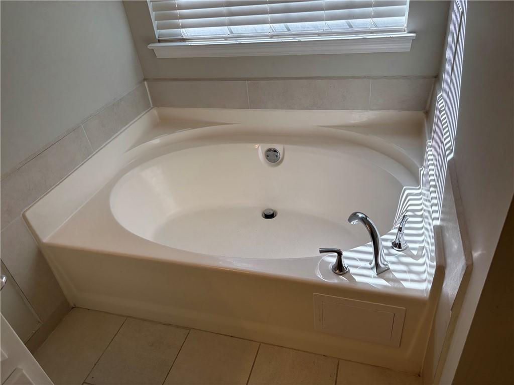 331 Wildwood Circle Se Property Photo 15