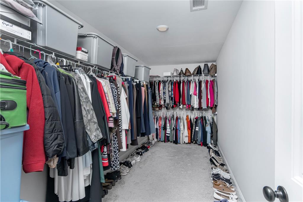 7847766 Property Photo 18