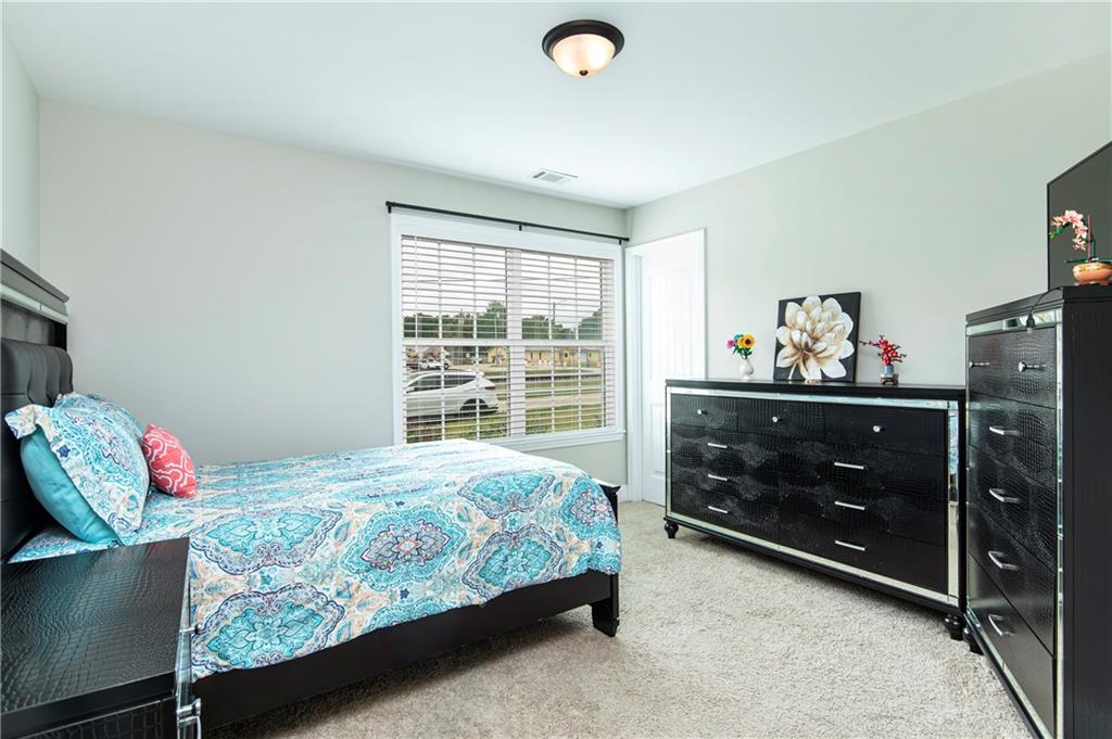 7847766 Property Photo 20