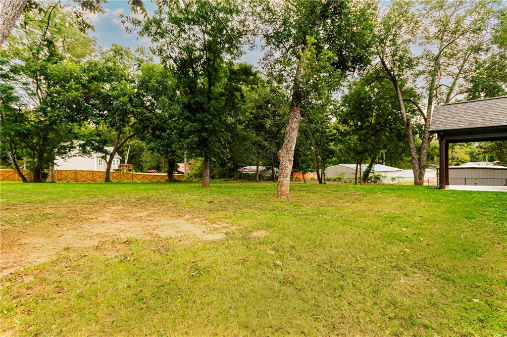 7847766 Property Photo 25