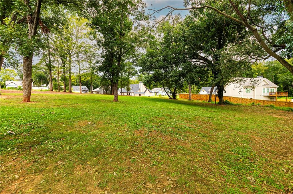 7847766 Property Photo 26