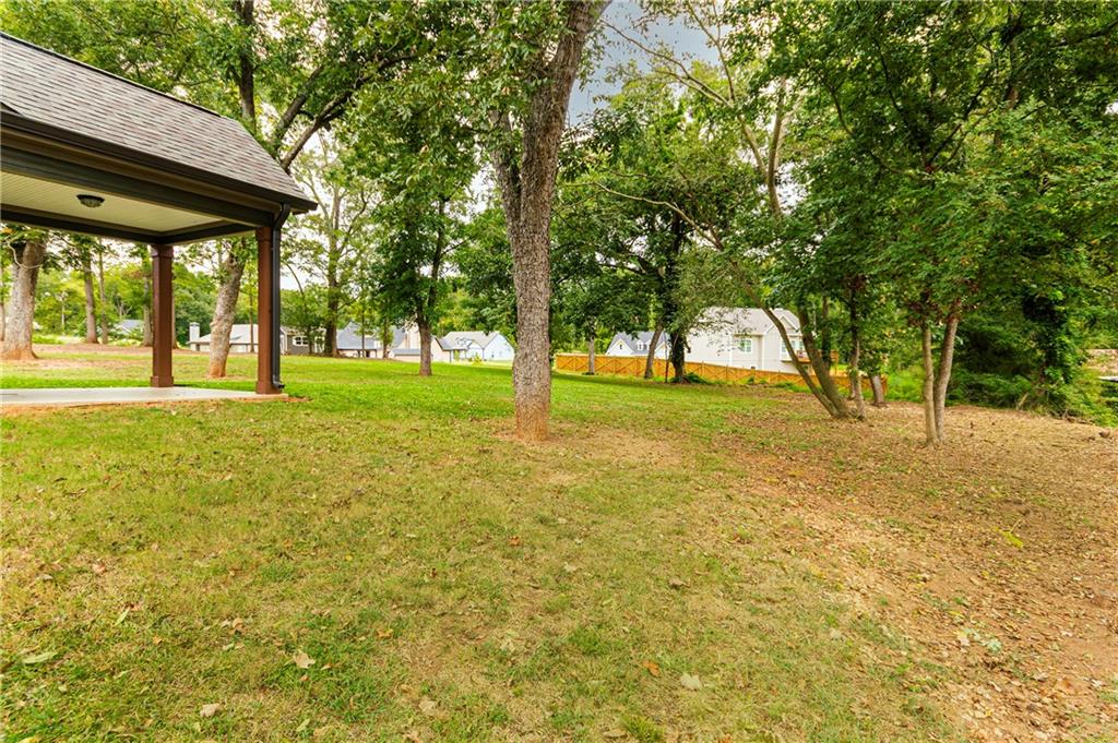 7847766 Property Photo 27